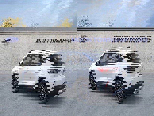 New 2026 Ford Escape SE image 4