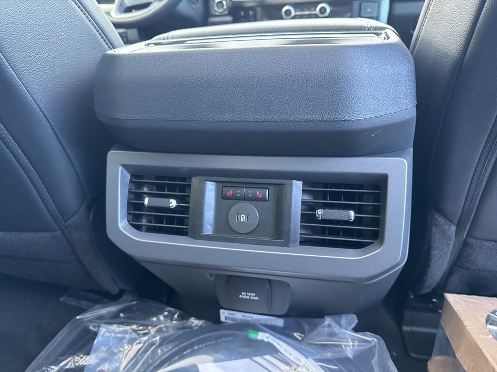 New 2026 Ford F350 Lariat w/ Lariat Premium Package image 15