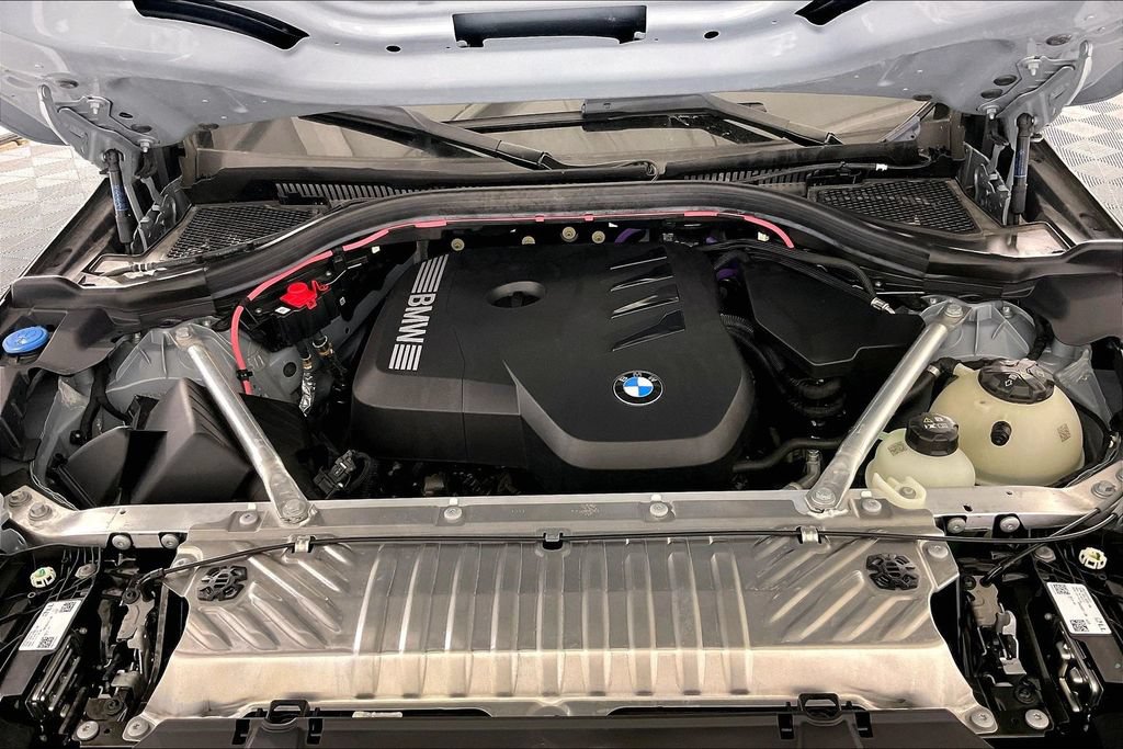 Used 2025 BMW X3 xDrive30i AWD/4WD image 12