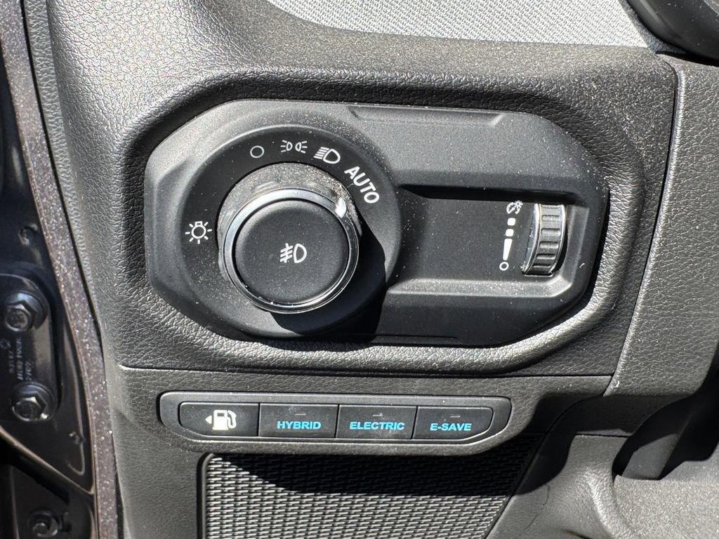 Used 2024 Jeep Wrangler Willys 4xe image 13