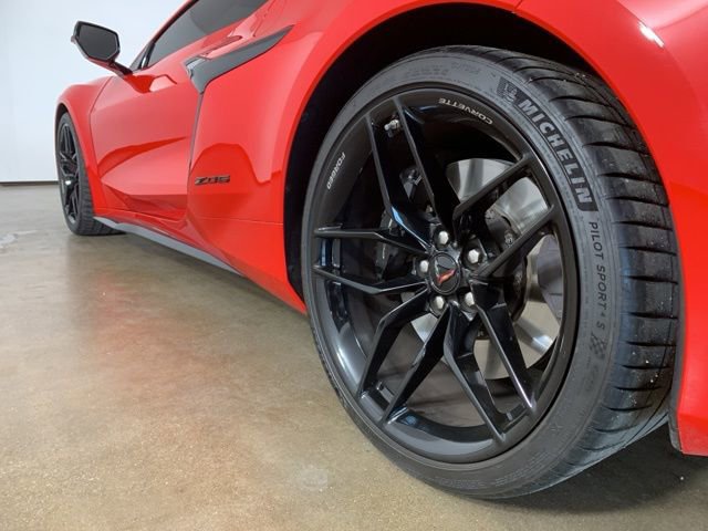 Used 2025 Chevrolet Corvette Z06 image 15