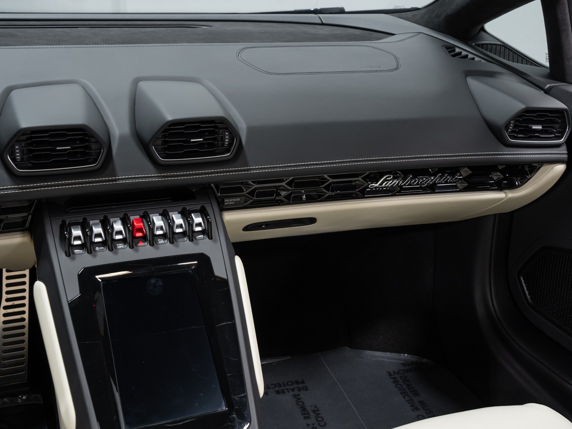 Used 2024 Lamborghini Huracan EVO AWD/4WD image 60