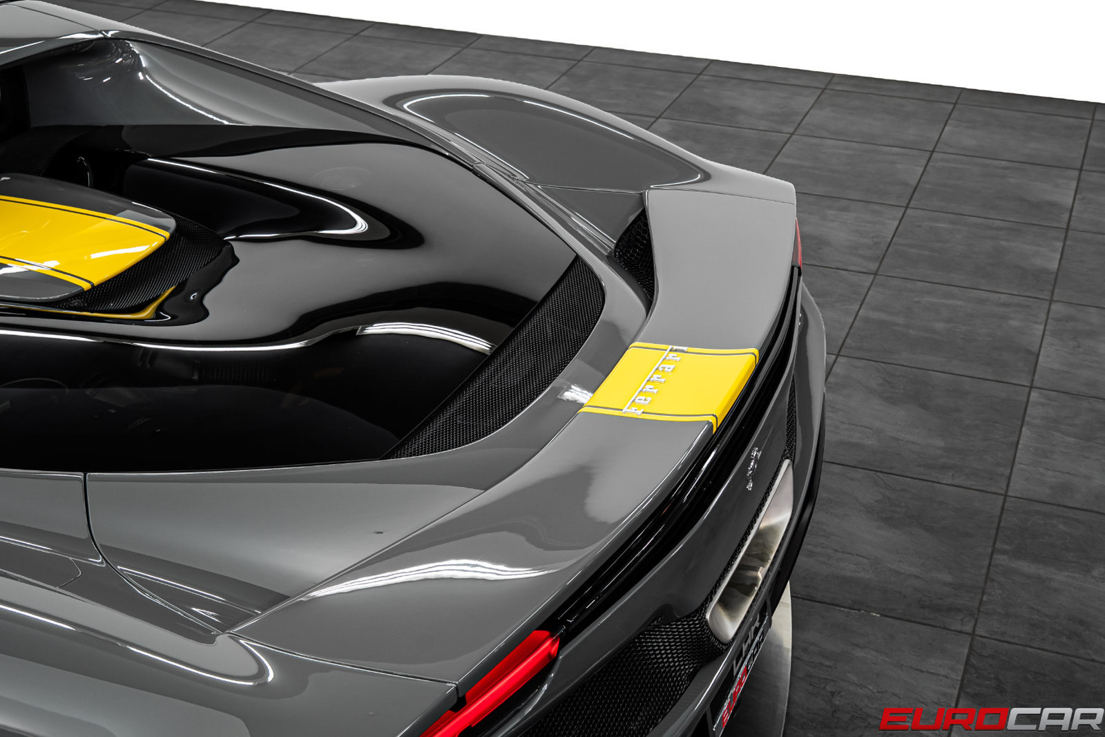 Used 2023 Ferrari 296 GTB RWD image 21
