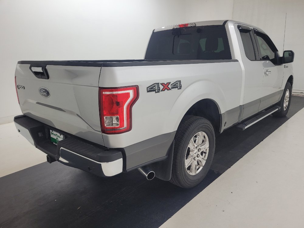 Used 2015 Ford F150 XLT w/ Equipment Group 302A Luxury AWD/4WD image 9