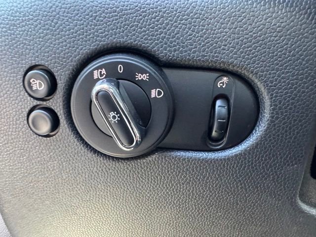 Used 2023 MINI Cooper S image 12