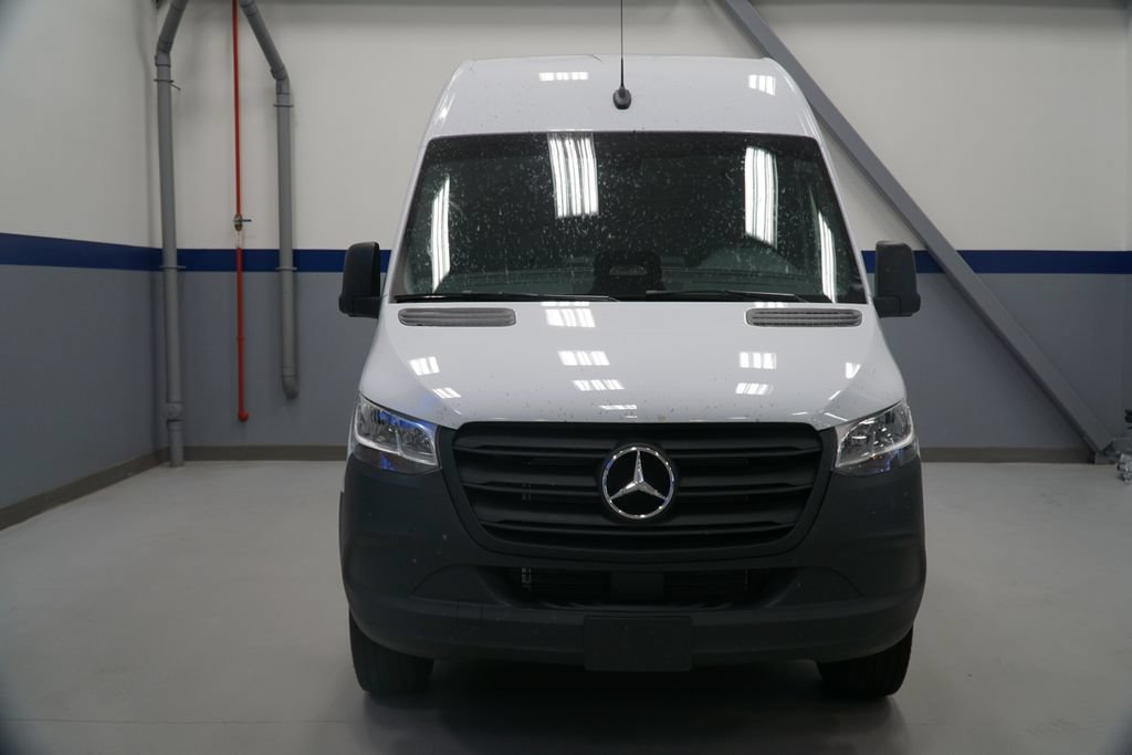 New 2026 Mercedes-Benz Sprinter 2500 image 2