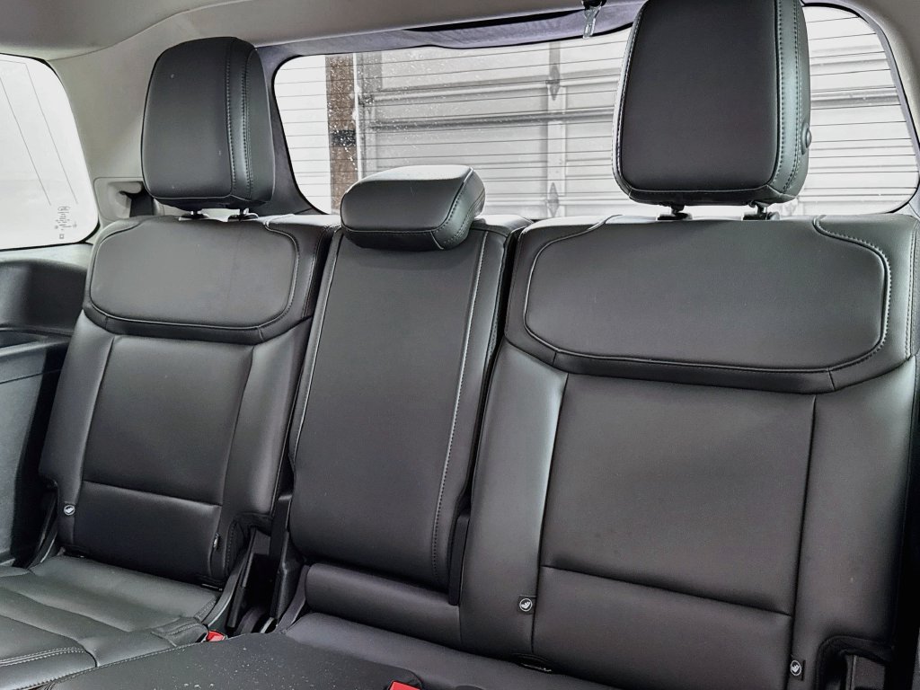 Used 2025 Ford Expedition Active AWD/4WD image 12