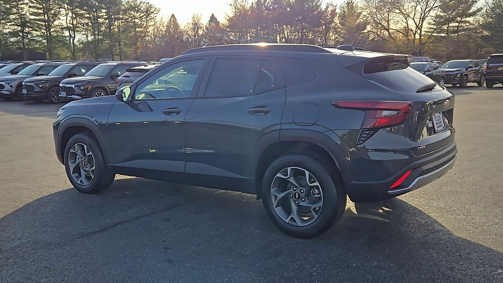 New 2026 Chevrolet Trax LT image 2