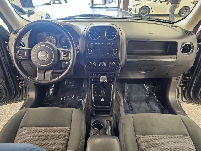 Used 2012 Jeep Patriot Latitude image 11