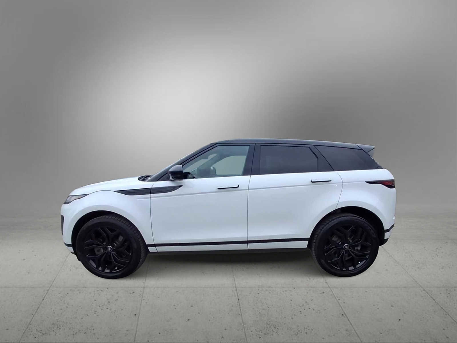 Used 2023 Land Rover Range Rover Evoque SE image 5