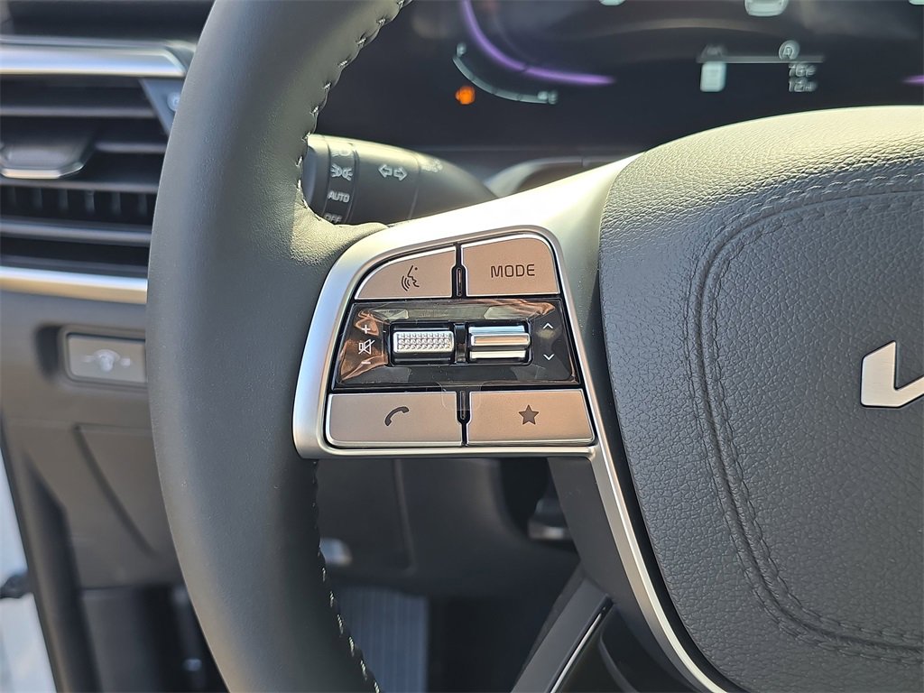 New 2025 Kia Telluride LX image 29