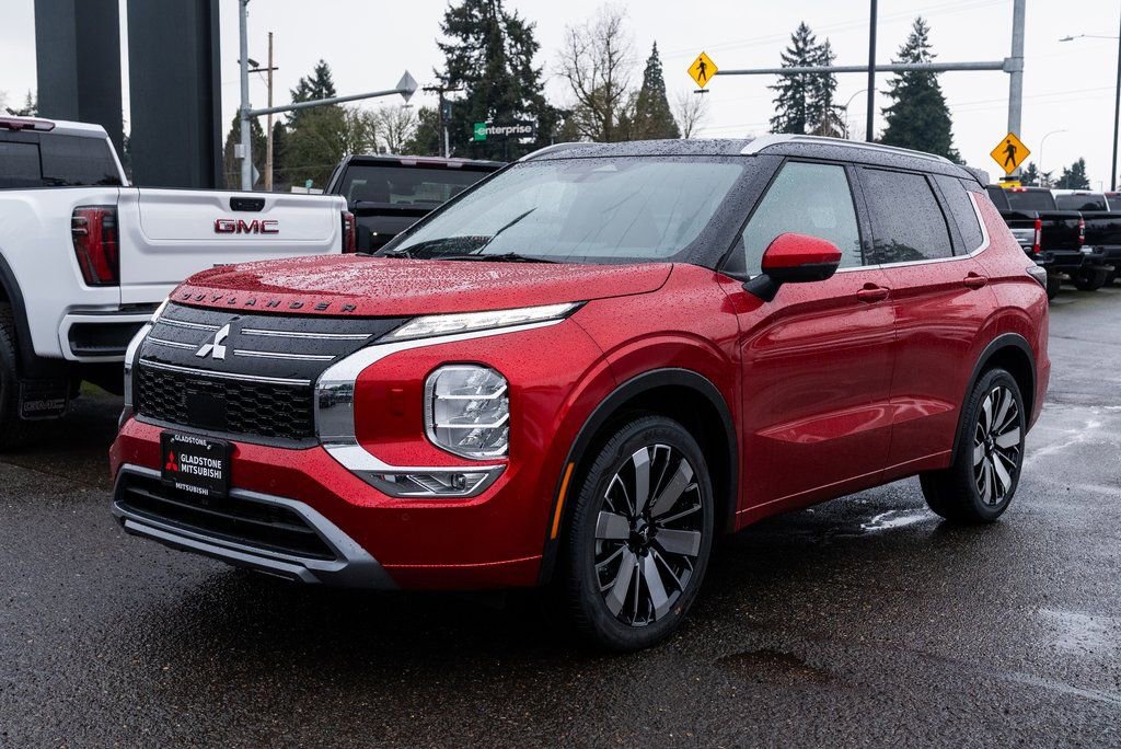 New 2026 Mitsubishi Outlander SEL image 3