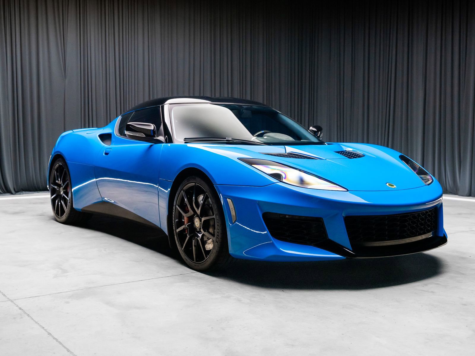 Used 2018 Lotus Evora 400 RWD image 15