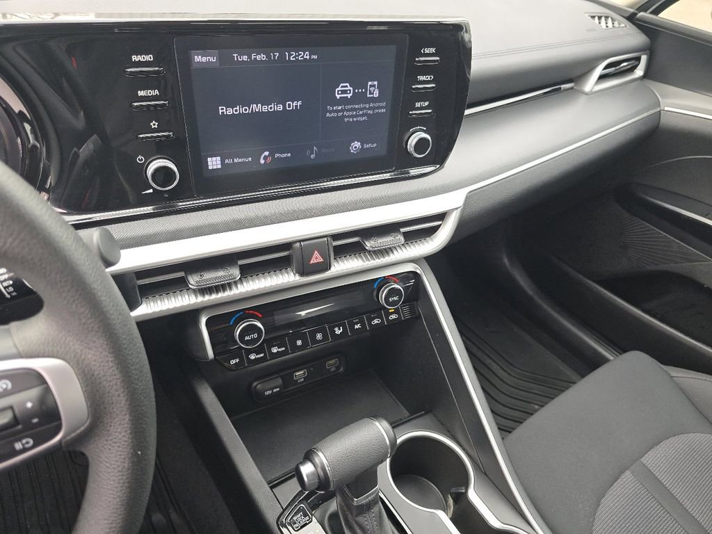 Used 2023 Kia K5 LXS image 27