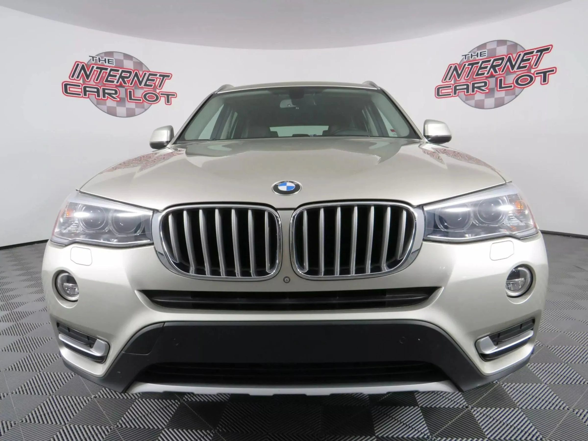 Used 2017 BMW X3 xDrive35i AWD/4WD image 2