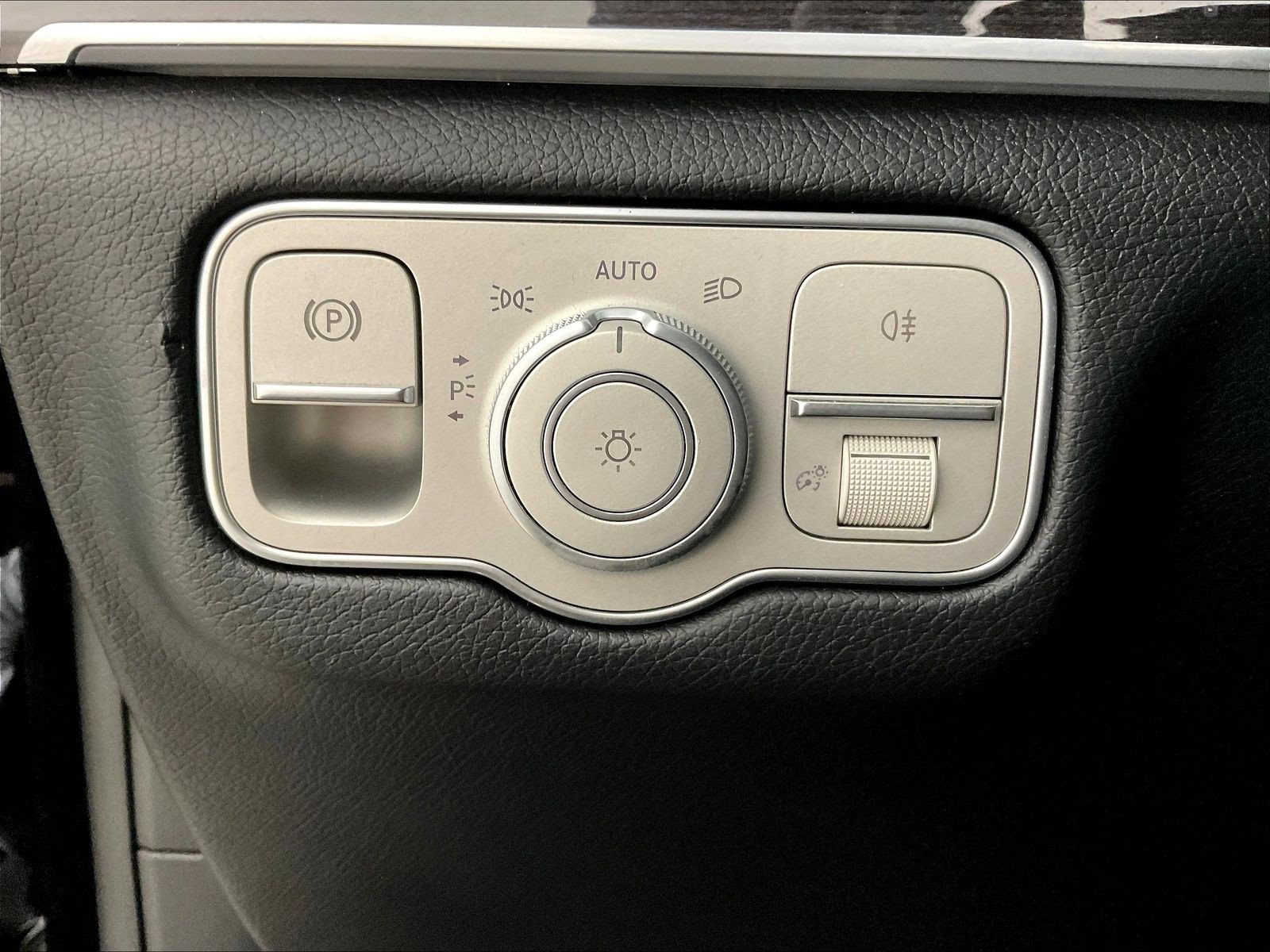 Certified 2022 Mercedes-Benz GLE 350 4MATIC image 36