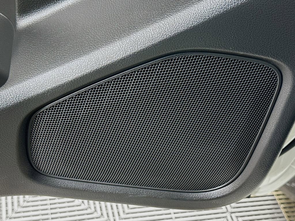 Used 2025 Nissan Frontier S image 18