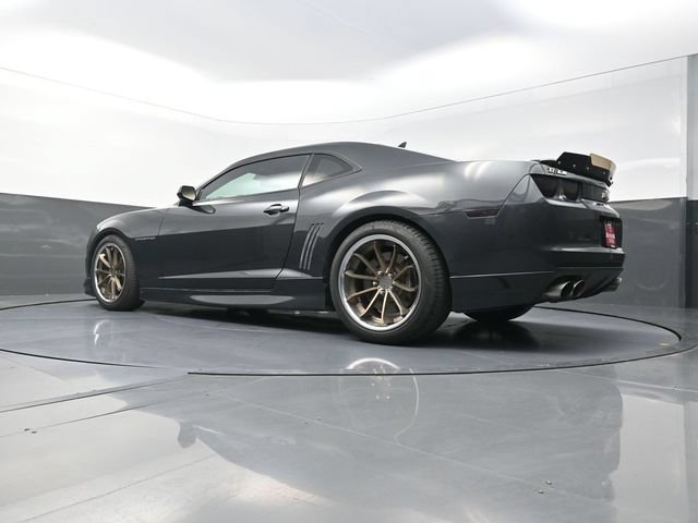 Used 2013 Chevrolet Camaro SS RWD image 32