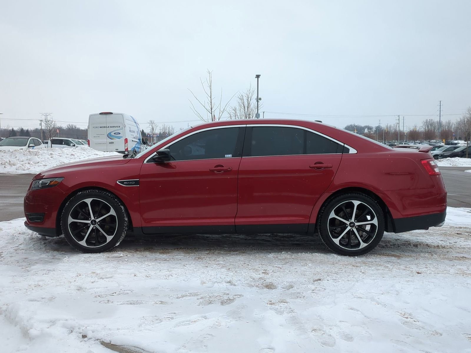 Used 2014 Ford Taurus SHO w/ Equipment Group 401A image 3