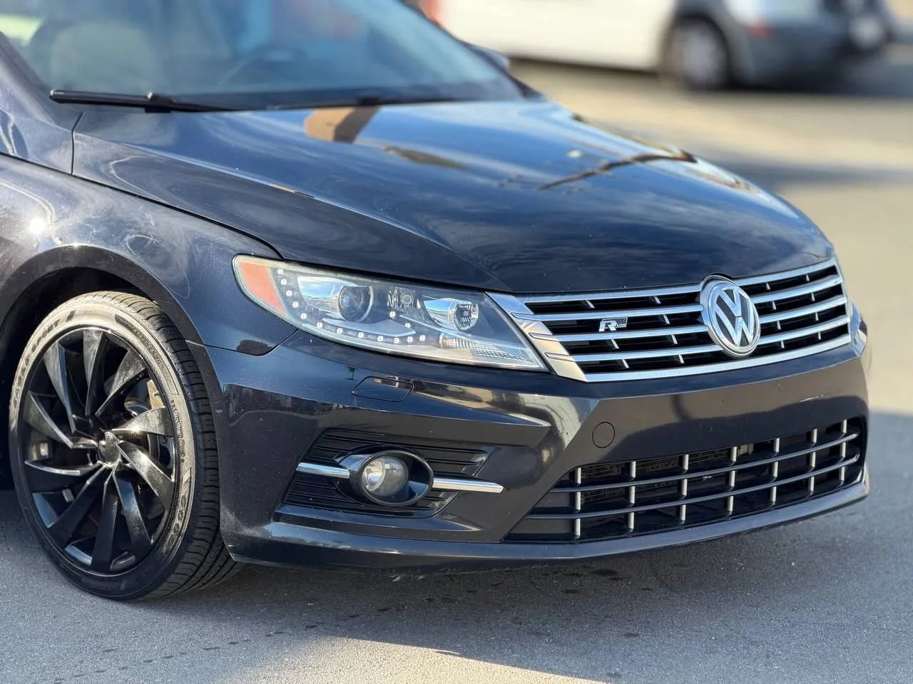 Used 2014 Volkswagen CC R-Line image 22