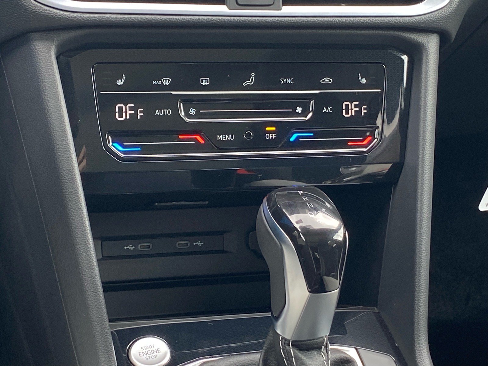New 2026 Volkswagen Taos SE AWD/4WD image 7