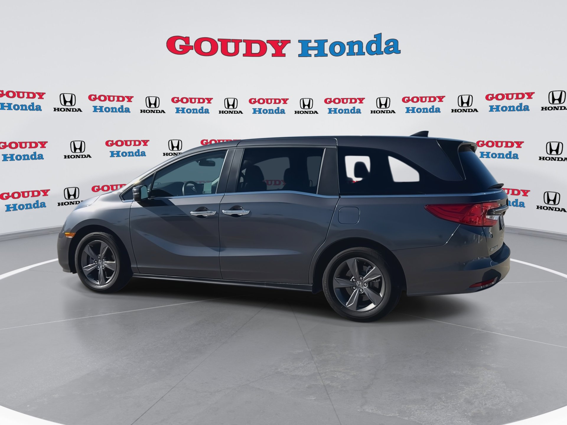 Certified 2024 Honda Odyssey EX image 6