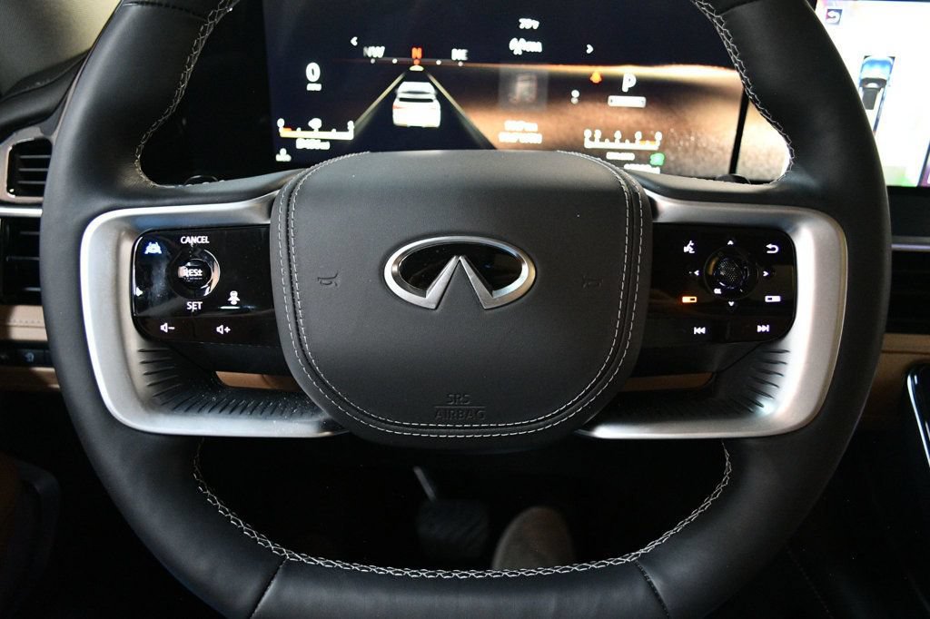 Used 2025 INFINITI QX80 Sensory image 40