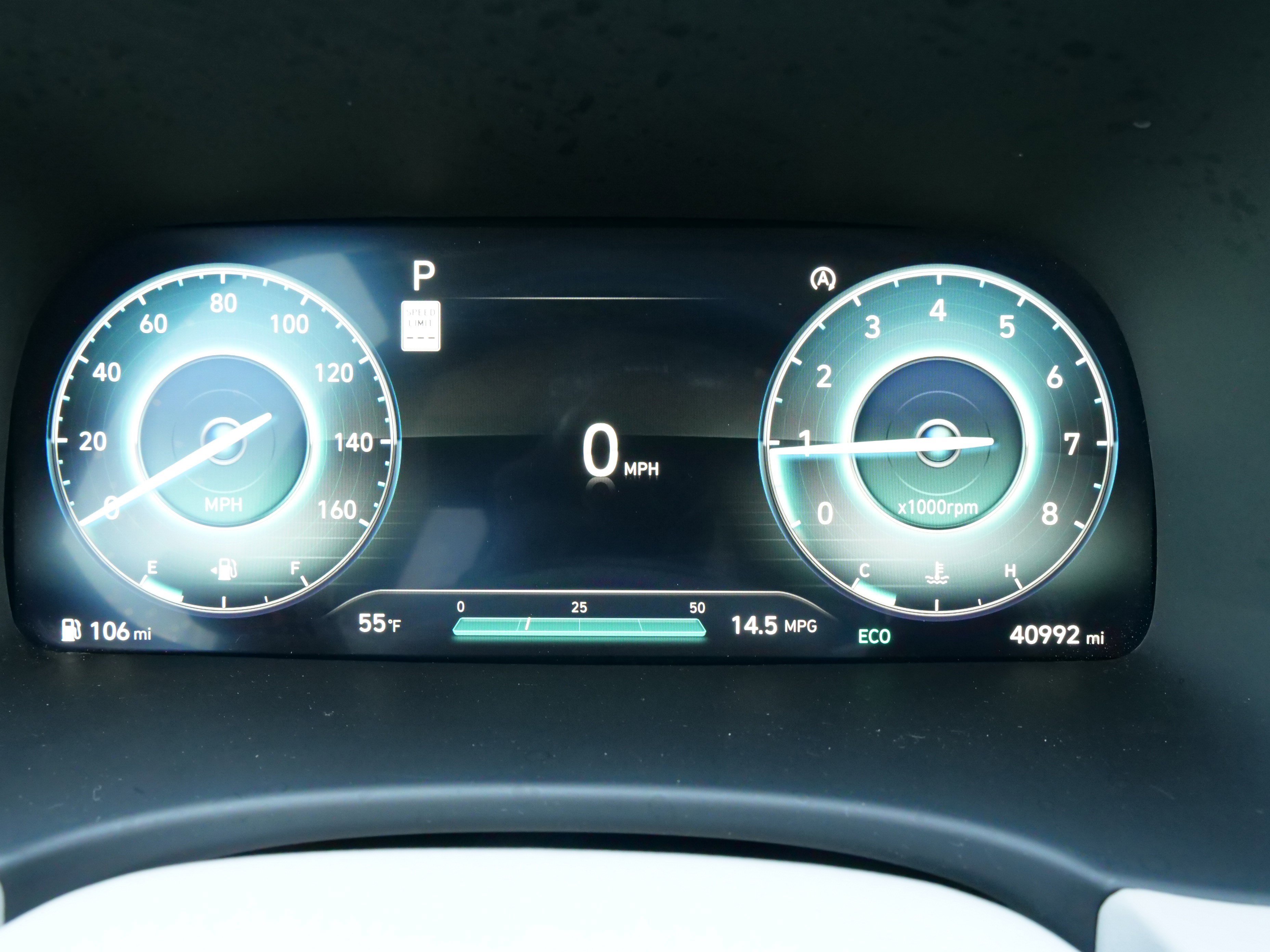 Used 2023 Hyundai Palisade Calligraphy image 25