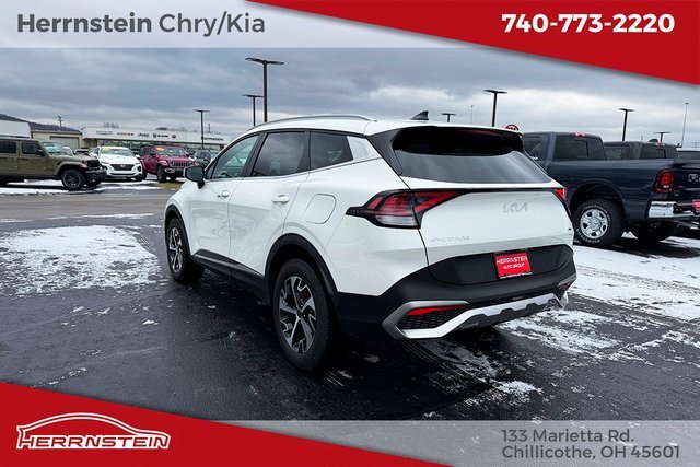 Used 2024 Kia Sportage EX image 5