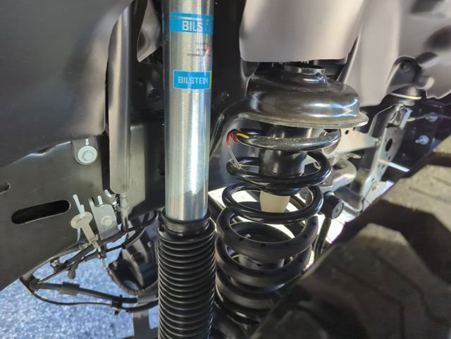 New 2025 Jeep Gladiator Sport image 36