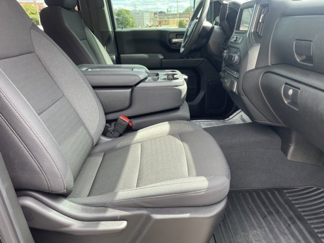 Used 2024 Chevrolet Silverado 2500 Custom w/ Custom Value Package image 33