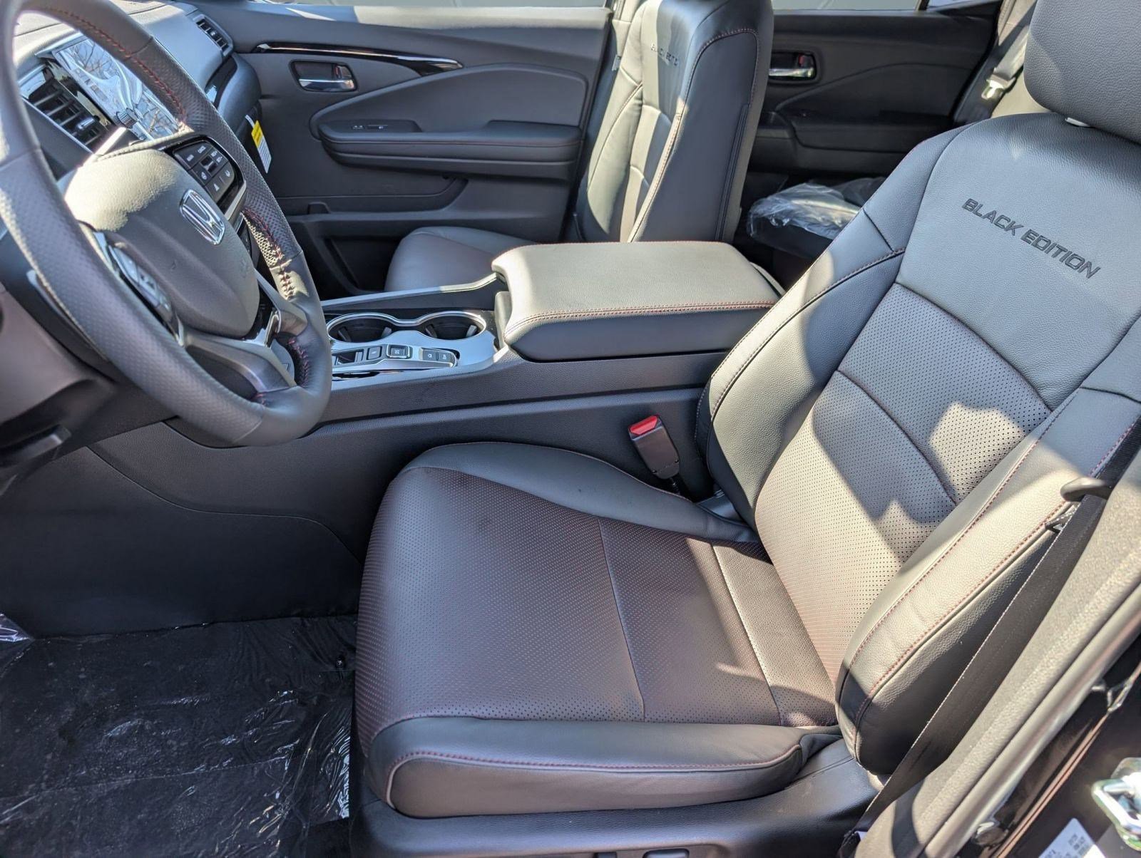 New 2026 Honda Ridgeline Black Edition image 5