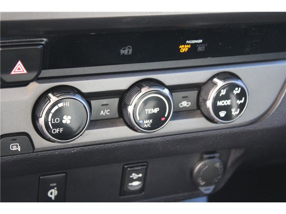 Used 2017 Toyota Tacoma TRD Off-Road w/ Tow Package image 24