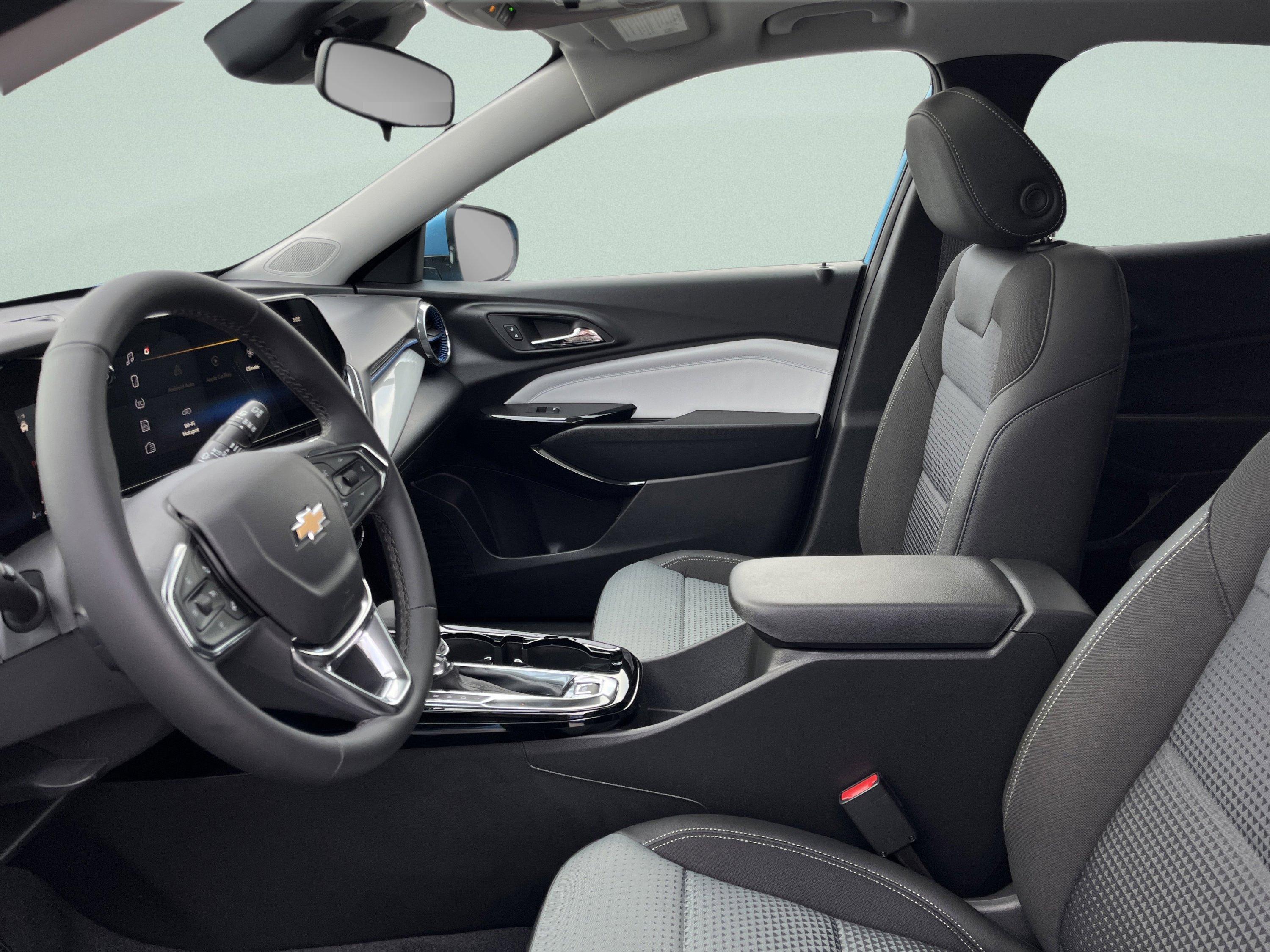 New 2026 Chevrolet Trax LT w/ Sunroof Package image 6