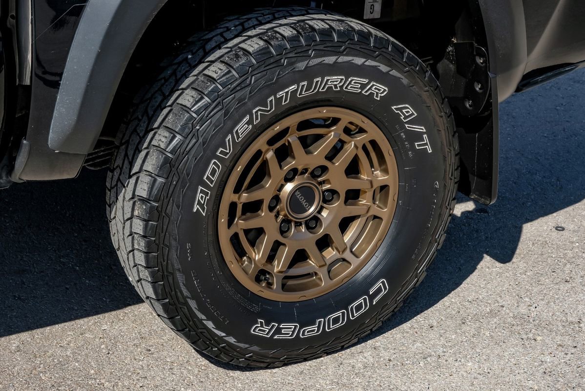 Used 2023 Toyota Tacoma SR5 w/ Trail Edition image 62