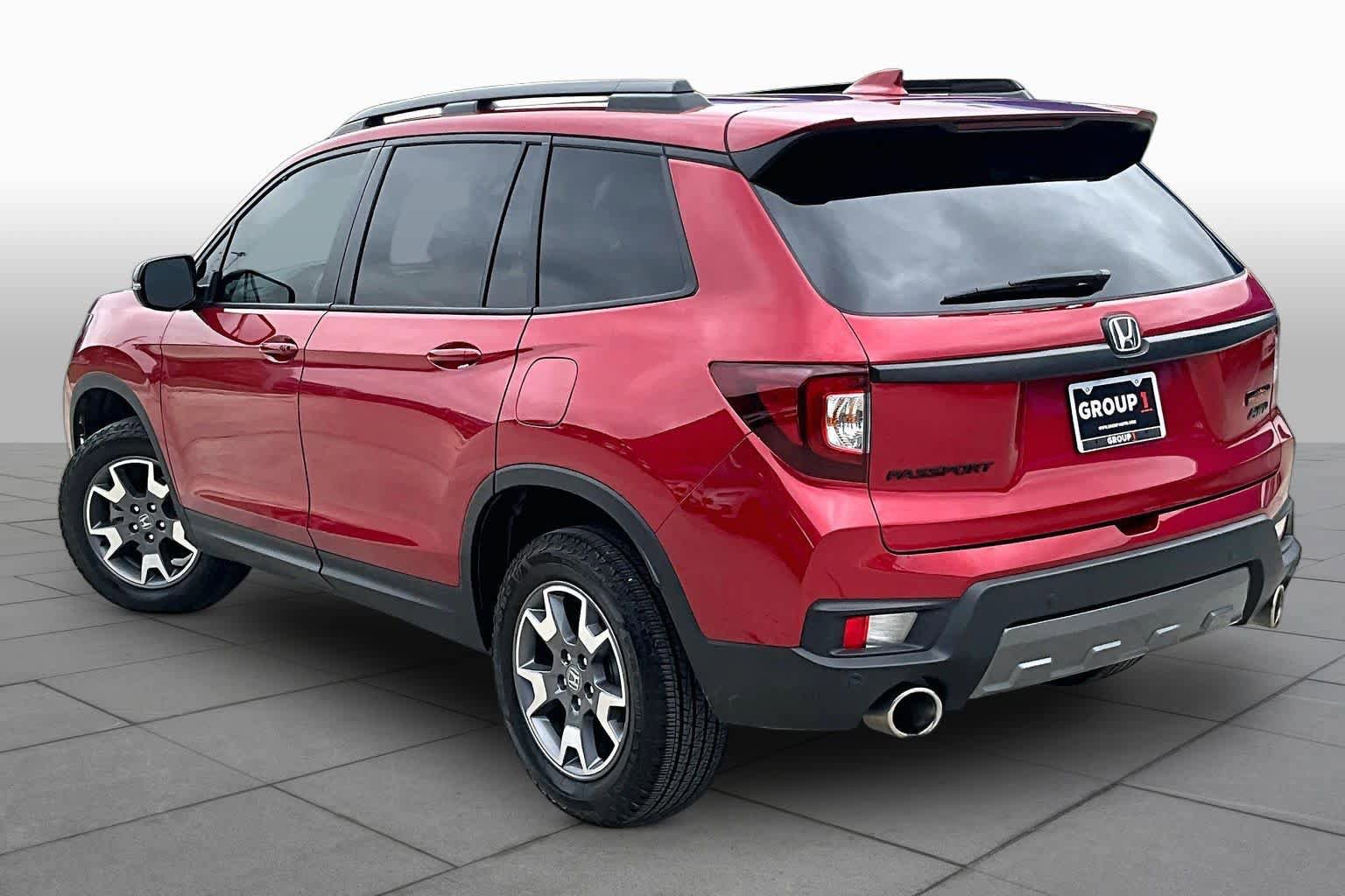 Used 2023 Honda Passport TrailSport image 12