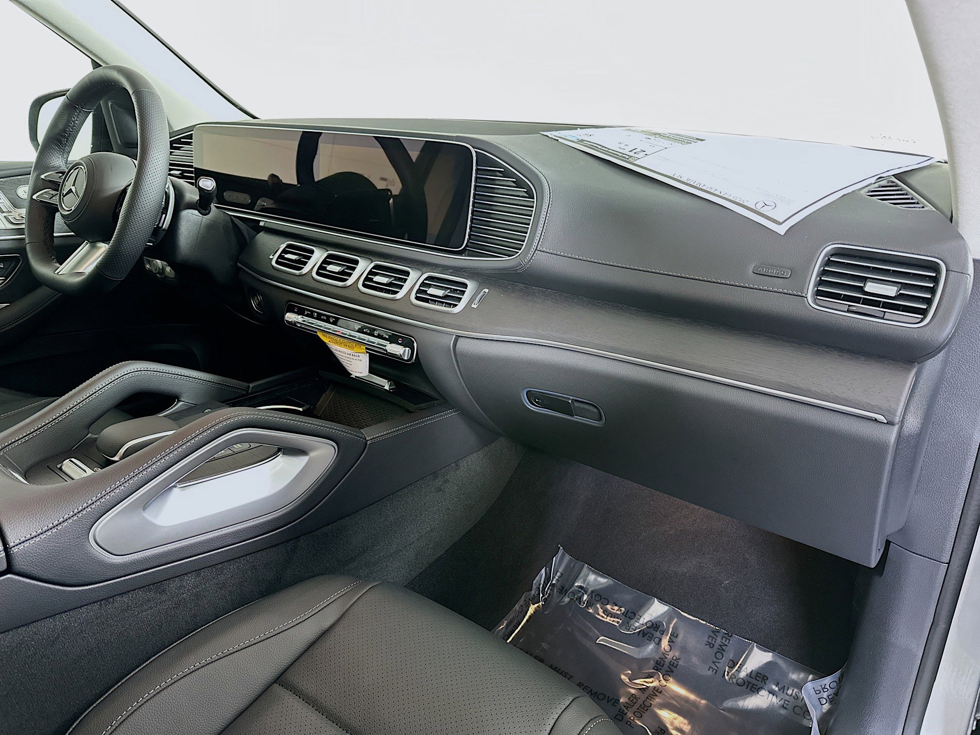 New 2026 Mercedes-Benz GLS 450 4MATIC image 32