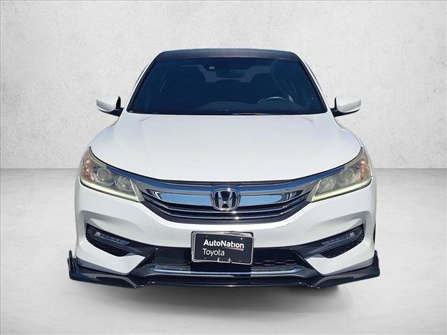 Used 2017 Honda Accord Sport image 2