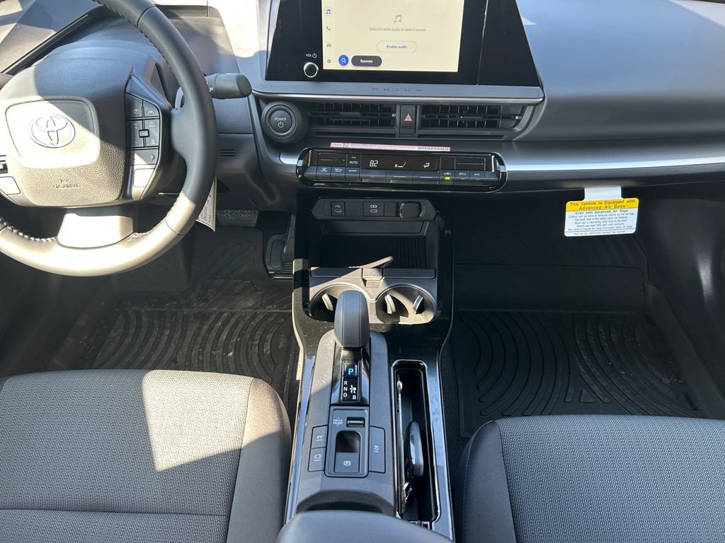 New 2026 Toyota Prius LE FWD image 11