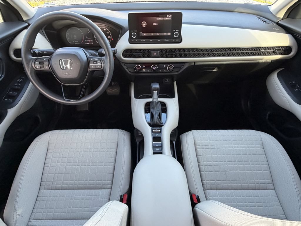 Used 2025 Honda HR-V LX image 13