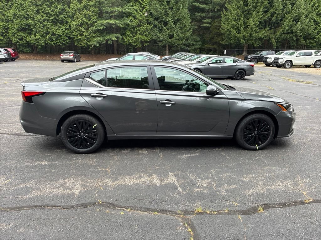 New 2026 Nissan Altima 2.5 SV AWD/4WD image 8