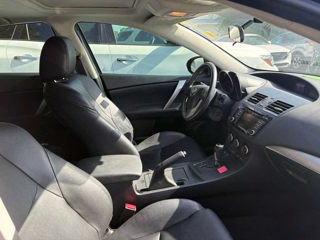 Used 2013 MAZDA MAZDA3 i Grand Touring FWD image 3