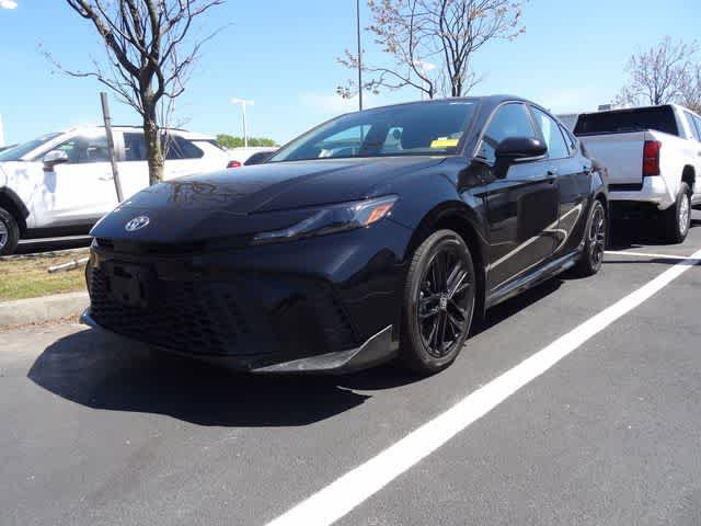 Certified 2025 Toyota Camry SE w/ Convenience Package AWD/4WD image 1