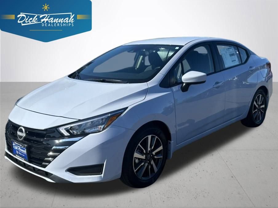 New 2025 Nissan Versa SV w/ Trunk Package