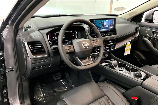 New 2026 Nissan Rogue Platinum w/ Platinum Premium Package image 6