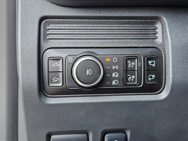 Used 2025 Ford F250 Lariat AWD/4WD image 21