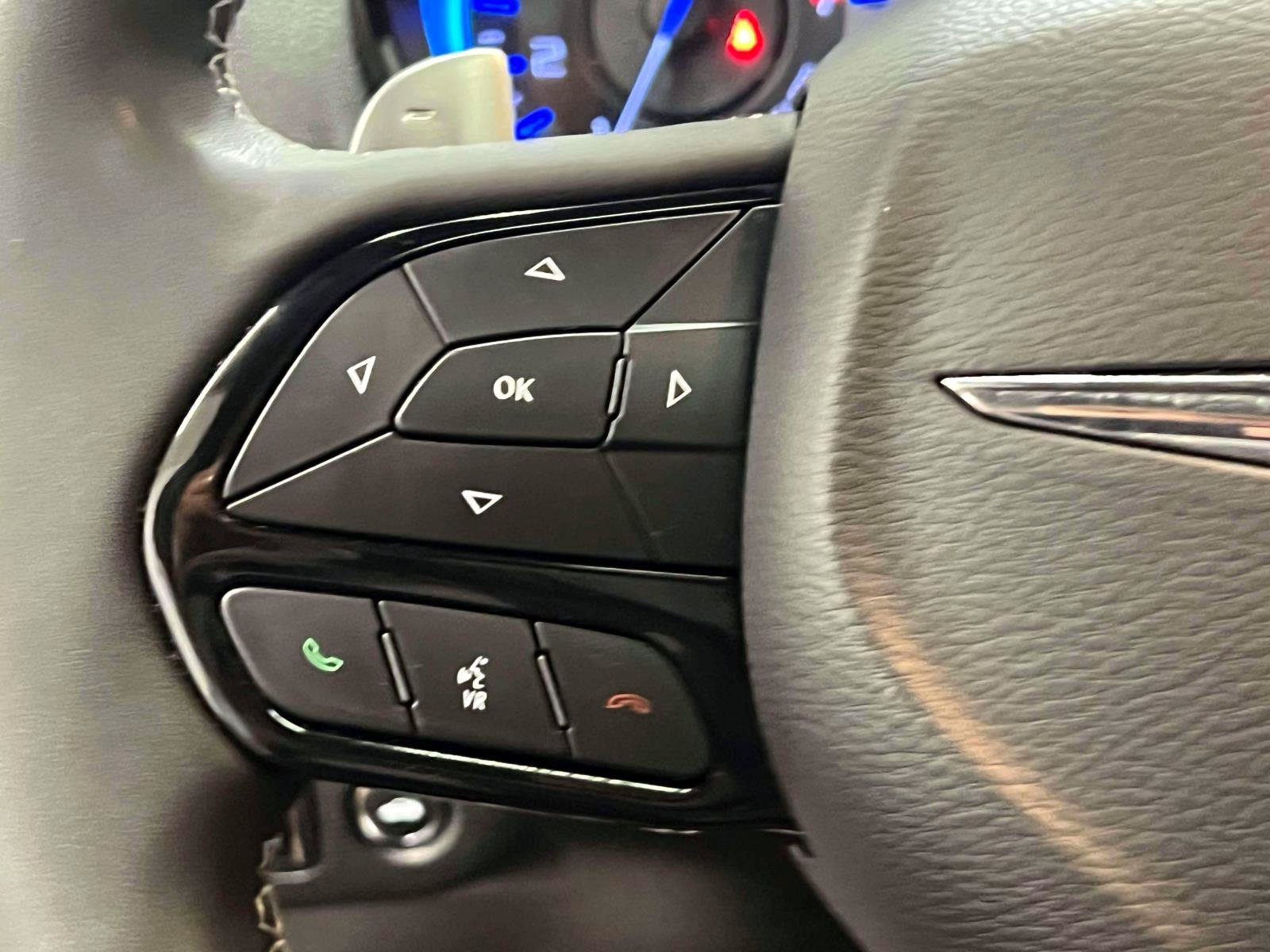 Used 2023 Chrysler 300 S w/ Safetytec Plus Group RWD image 19