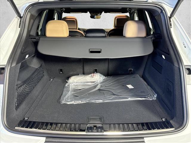 New 2026 Porsche Cayenne AWD/4WD image 22