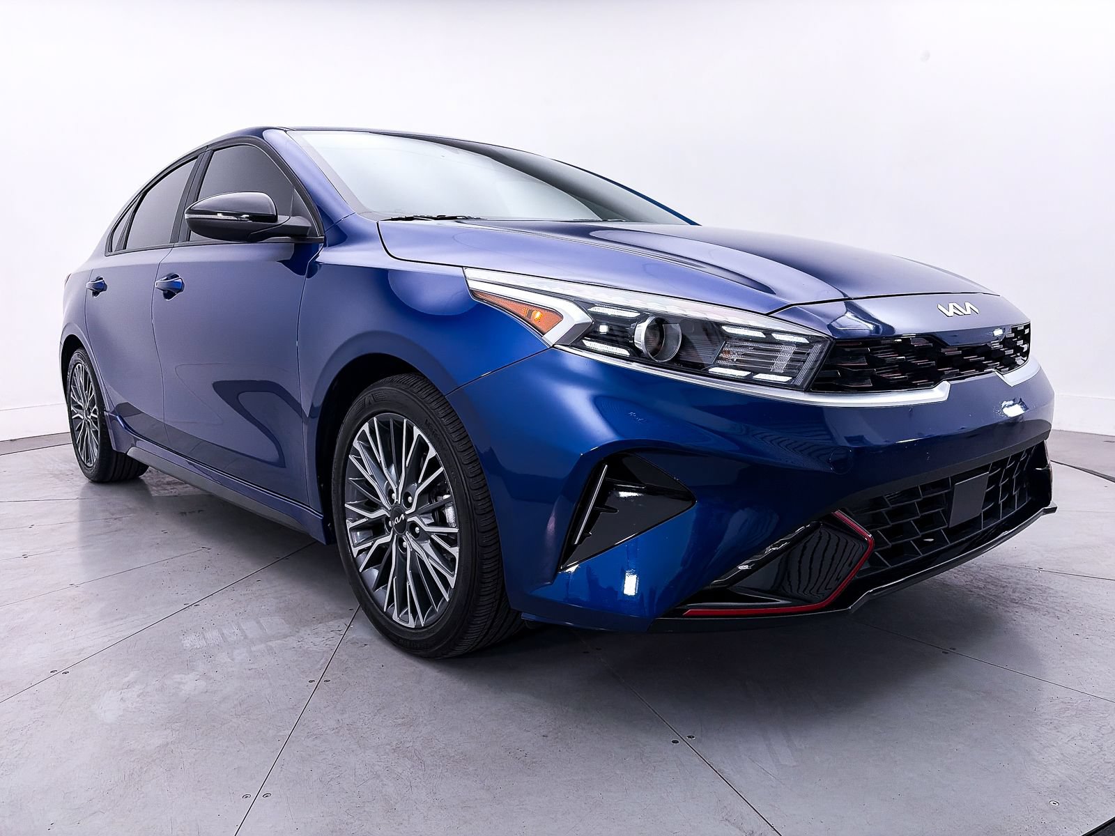 Certified 2024 Kia Forte GT-Line w/ GT-Line Premium Package FWD image 12