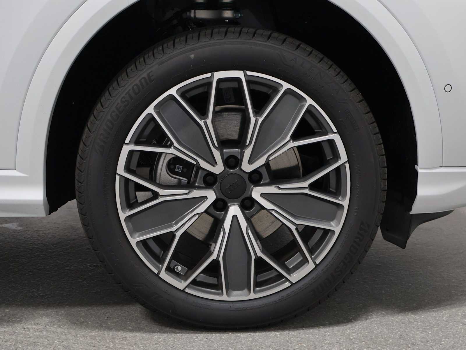 New 2026 Audi Q5 Premium Plus AWD/4WD image 12